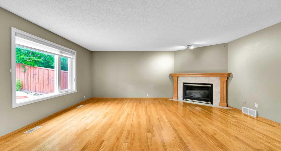 Main-Family Room