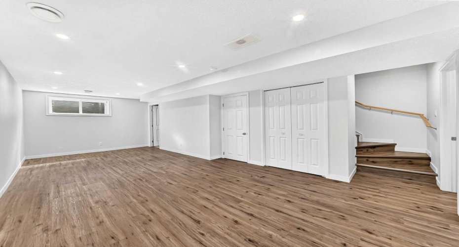 49 Legacy Glen Place, Calgary, Alberta T2X 4G8, 4 Bedroom Bedrooms, 0 ,4 BathroomBathrooms,Residential,For Sale,Legacy Glen,0,A2326852