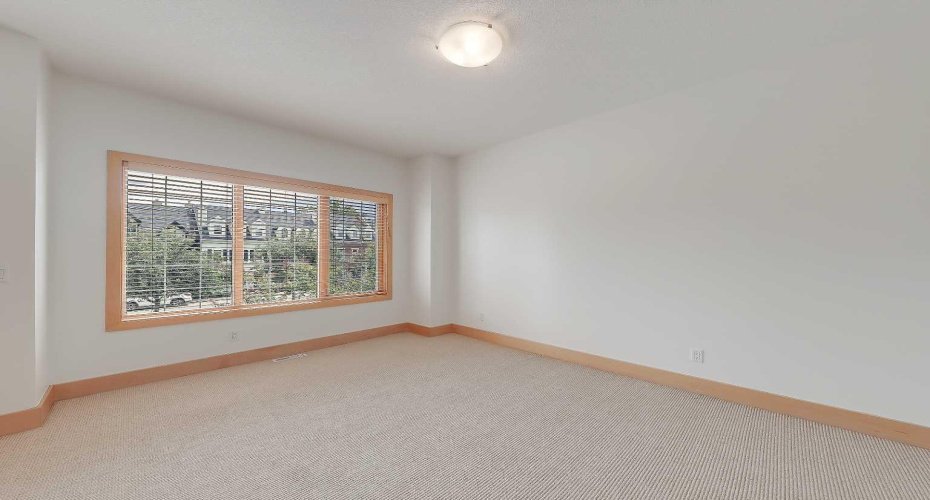 17 Somme Boulevard, Calgary, Alberta T2T 6K7, 4 Bedroom Bedrooms, 0 ,5 BathroomBathrooms,Residential,For Sale,Somme,0,A2326919