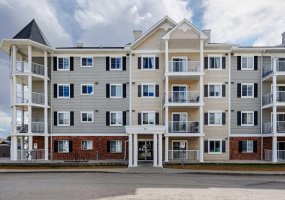 43 Country Village Lane, Calgary, Alberta T3K 0G2, 2 Bedroom Bedrooms, 0 ,2 BathroomBathrooms,Residential,For Sale,Country Village,0,A2326966