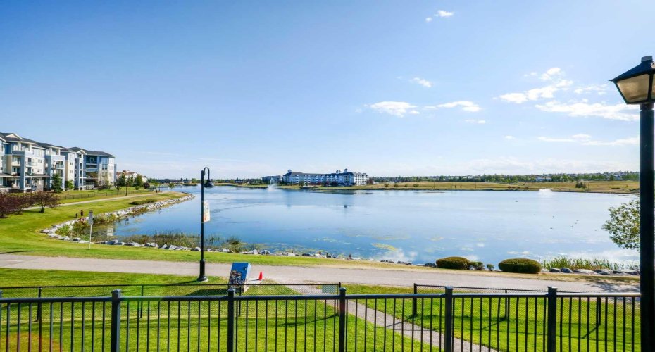 43 Country Village Lane, Calgary, Alberta T3K 0G2, 2 Bedroom Bedrooms, 0 ,2 BathroomBathrooms,Residential,For Sale,Country Village,0,A2326966
