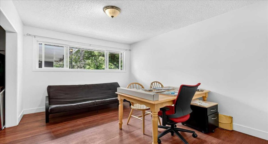 1944 10 Avenue, Calgary, Alberta T2E 0Y5, 2 Bedroom Bedrooms, 0 ,1 BathroomBathrooms,Residential,For Sale,10,0,A2327037