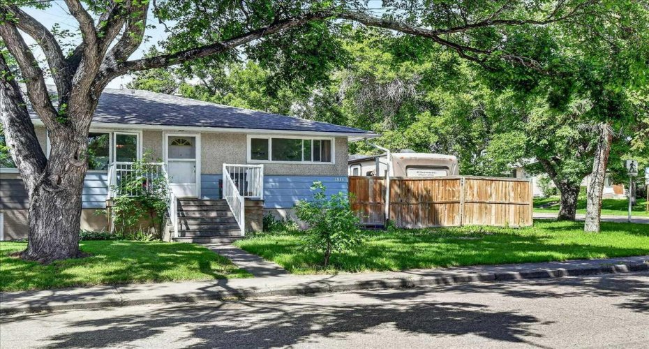 1944 10 Avenue, Calgary, Alberta T2E 0Y5, 2 Bedroom Bedrooms, 0 ,1 BathroomBathrooms,Residential,For Sale,10,0,A2327037