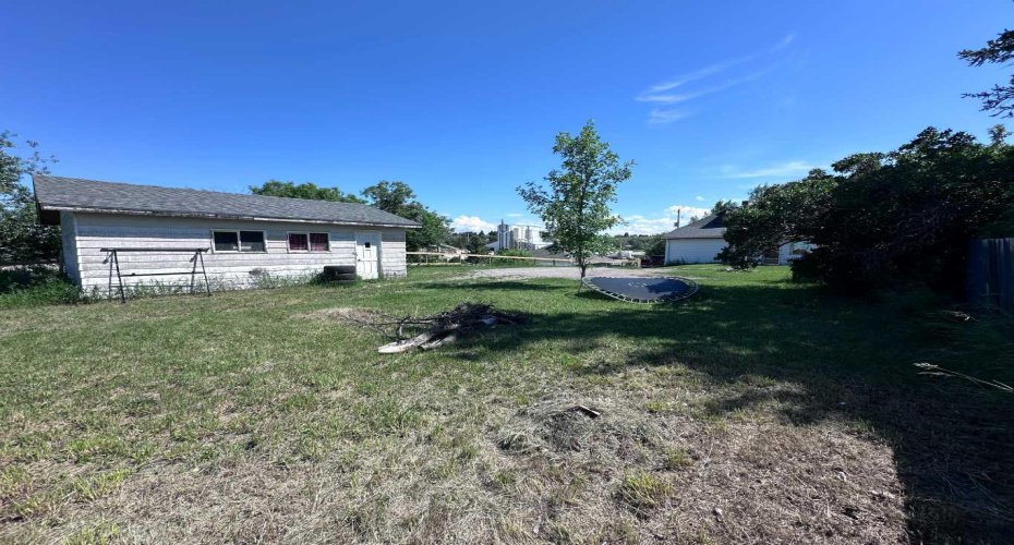 61 2 Avenue, Cardston, Alberta T0K0K0, 3 Bedroom Bedrooms, 0 ,1 BathroomBathrooms,Residential,For Sale,2,0,A2327072