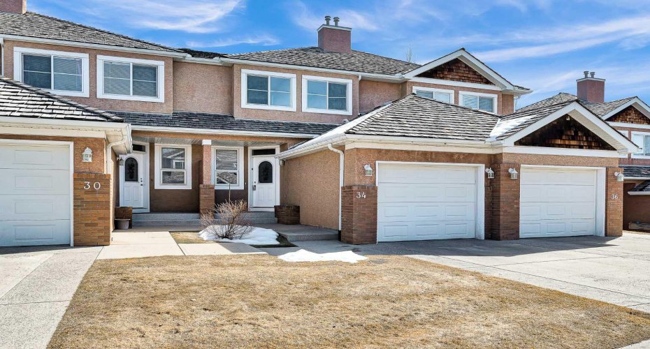 34 Royal Manor, Calgary, Alberta T3G 5T7, 4 Bedroom Bedrooms, 0 ,4 BathroomBathrooms,Residential,For Sale,Royal,0,A2327101