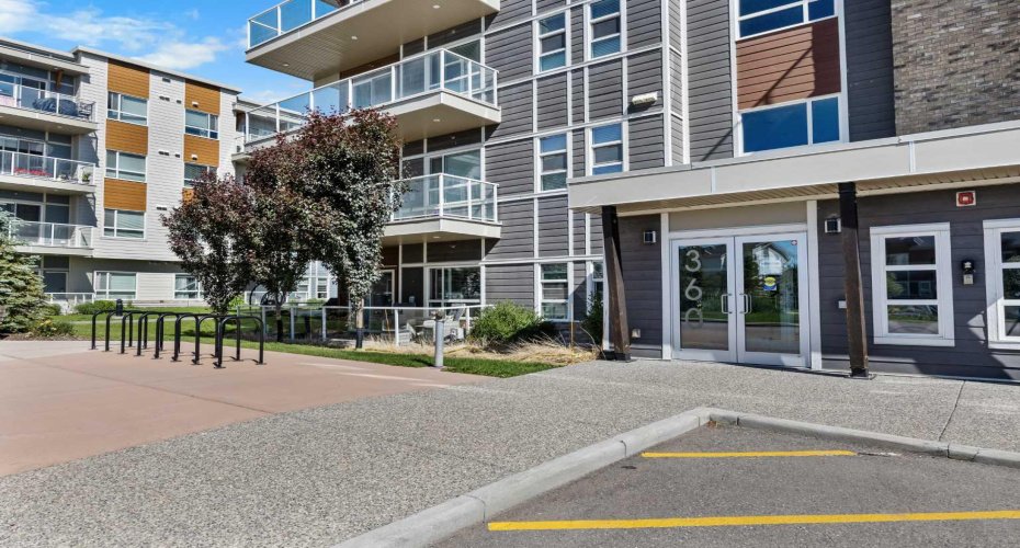 360 Harvest Hills Common, Calgary, Alberta T3K 2N1, 2 Bedroom Bedrooms, 0 ,2 BathroomBathrooms,Residential,For Sale,Harvest Hills,0,A2327112