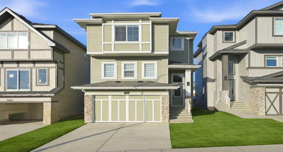 105 Heritage Boulevard, Cochrane, Alberta T4C 3G8, 4 Bedrooms Bedrooms, ,4 BathroomsBathrooms,Residential,For Sale,Heritage,A2327138