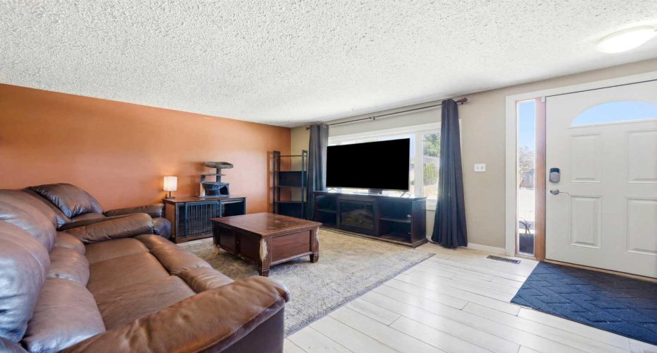 Main floor living area