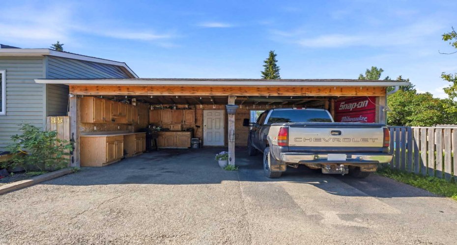 Carport
