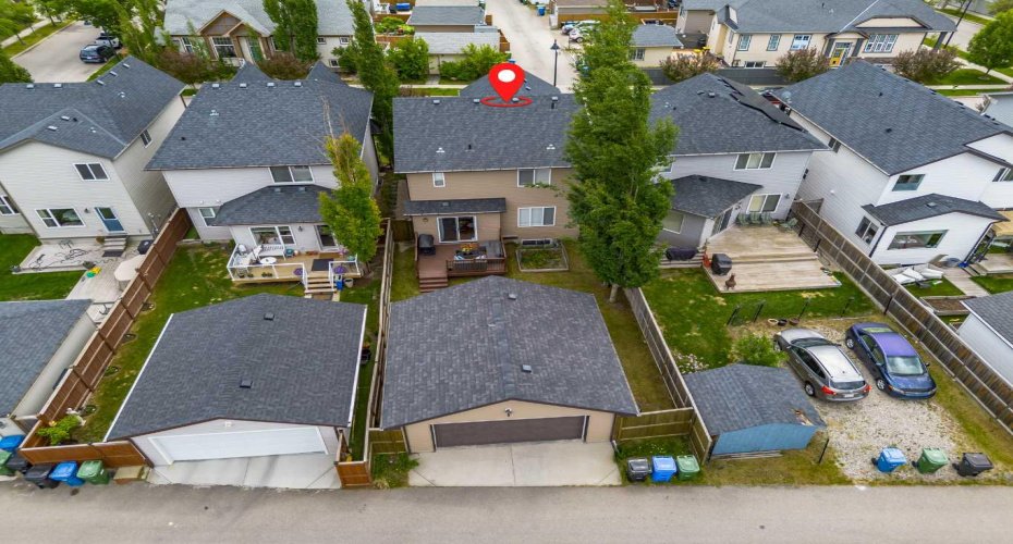 101 Elgin Meadows Manor, Calgary, Alberta T2Z 0M5, 3 Bedroom Bedrooms, 0 ,3 BathroomBathrooms,Residential,For Sale,Elgin Meadows,0,A2327158