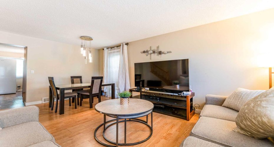 144 Midbend Place, Calgary, Alberta T2X 2J6, 3 Bedroom Bedrooms, 0 ,2 BathroomBathrooms,Residential,For Sale,Midbend,0,A2318647