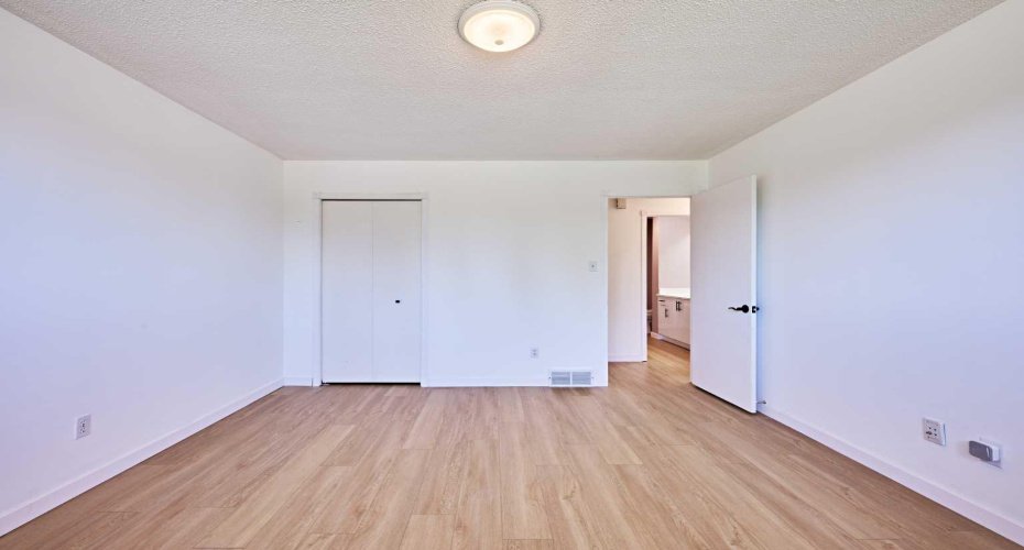 3644 Dover Ridge Drive, Calgary, Alberta T2B 2B4, 4 Bedroom Bedrooms, 0 ,2 BathroomBathrooms,Residential,For Sale,Dover Ridge,0,A2320523