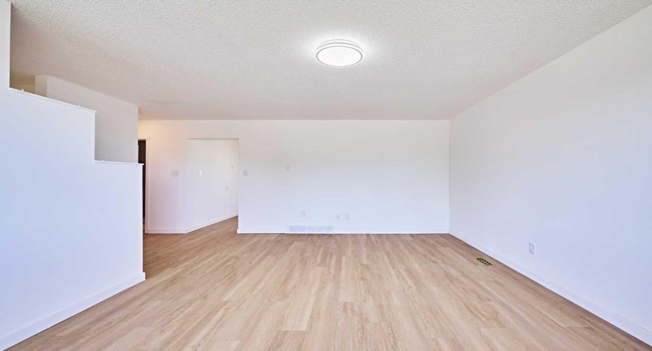 3644 Dover Ridge Drive, Calgary, Alberta T2B 2B4, 4 Bedroom Bedrooms, 0 ,2 BathroomBathrooms,Residential,For Sale,Dover Ridge,0,A2320523