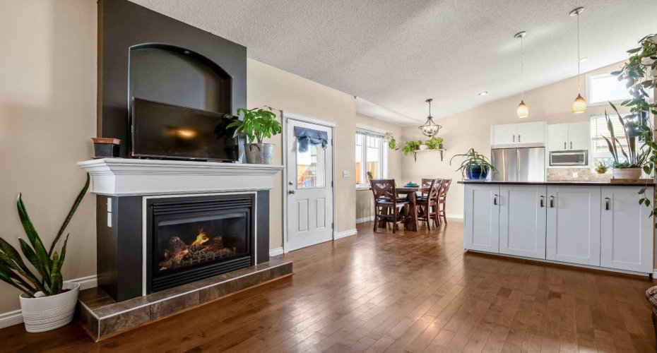 336 Butte Place, Stavely, Alberta T0L 1Z0, 5 Bedroom Bedrooms, 0 ,3 BathroomBathrooms,Residential,For Sale,Butte,0,A2324100