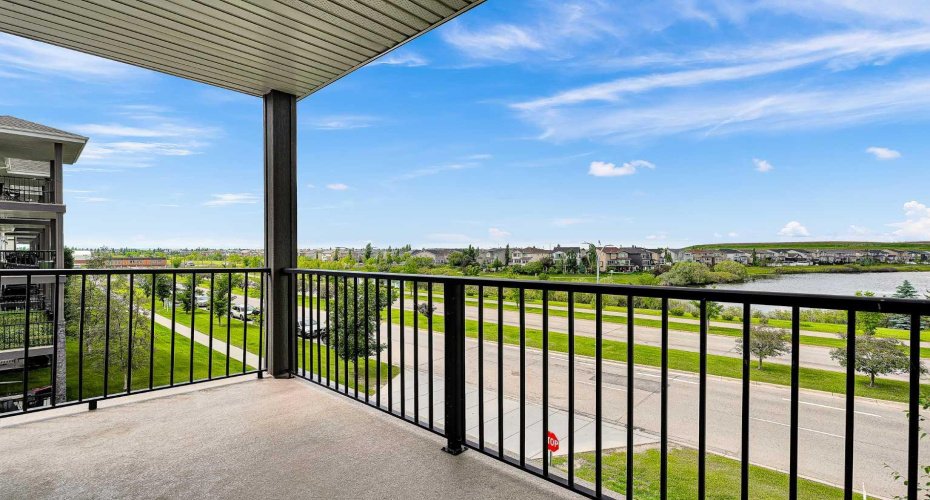 6703 New Brighton Avenue, Calgary, Alberta T2Z 5C8, 2 Bedroom Bedrooms, 0 ,1 BathroomBathrooms,Residential,For Sale,New Brighton,0,A2326326