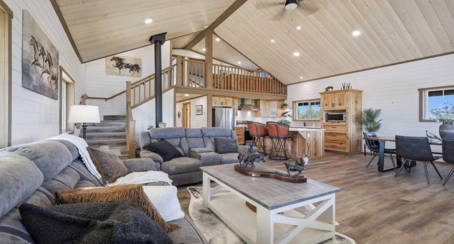 434033 Range Road 32, Rural Ponoka County, Alberta T0C 0M0, 3 Bedroom Bedrooms, 0 ,2 BathroomBathrooms,Agri-business,For Sale,Range Road 32,0,A2327393