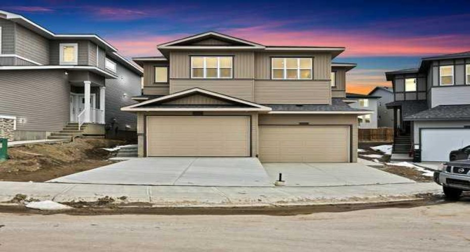 82 Heritage Circle, Cochrane, Alberta T4C 3G9, 3 Bedrooms Bedrooms, ,3 BathroomsBathrooms,Residential,For Sale,Heritage,A2327836