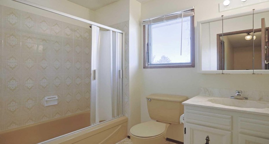 6019 Dalcastle Crescent, Calgary, Alberta T3A 1R7, 5 Bedroom Bedrooms, 0 ,3 BathroomBathrooms,Residential,For Sale,Dalcastle,0,A2326674