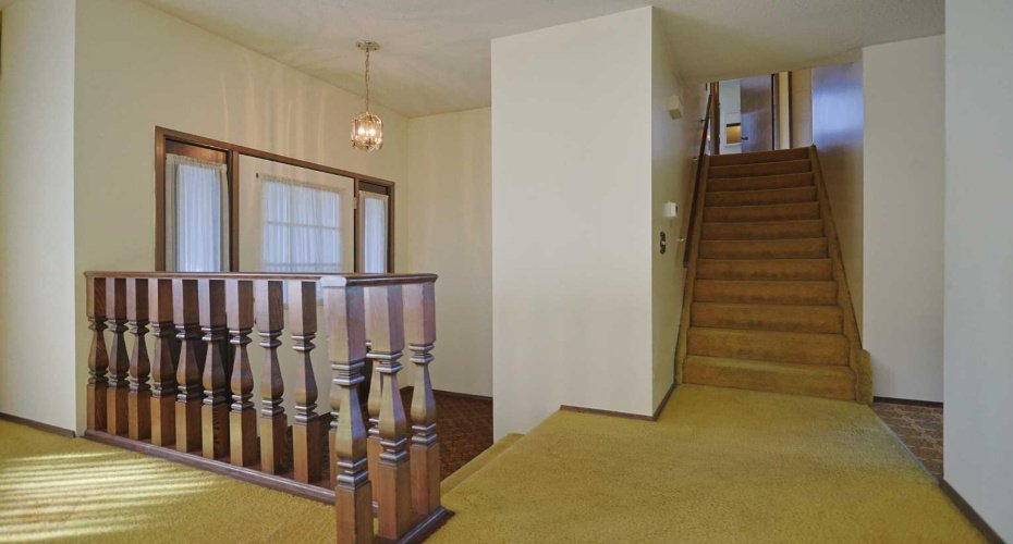 6019 Dalcastle Crescent, Calgary, Alberta T3A 1R7, 5 Bedroom Bedrooms, 0 ,3 BathroomBathrooms,Residential,For Sale,Dalcastle,0,A2326674