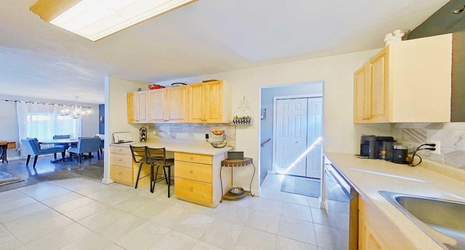 125 10 Street, Canyon Creek, Alberta T0G 0M0, 4 Bedroom Bedrooms, 0 ,2 BathroomBathrooms,Residential,For Sale,10,0,A2326758