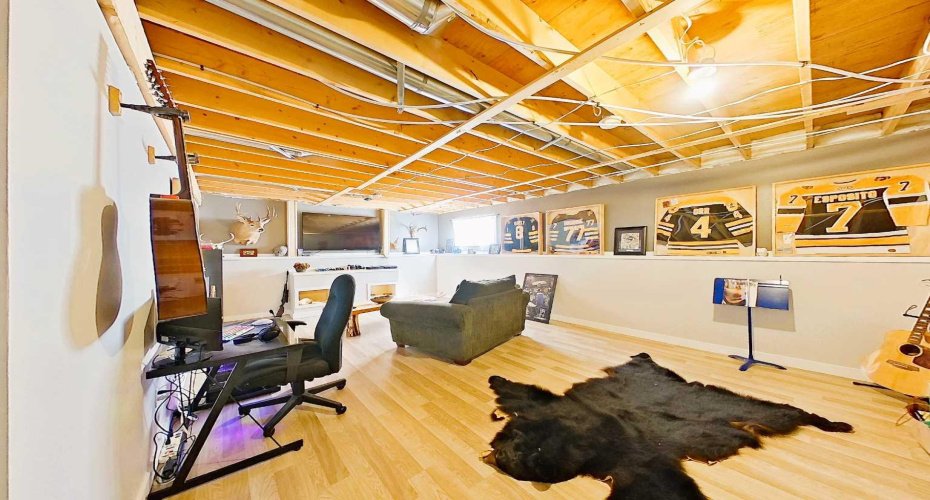 125 10 Street, Canyon Creek, Alberta T0G 0M0, 4 Bedroom Bedrooms, 0 ,2 BathroomBathrooms,Residential,For Sale,10,0,A2326758