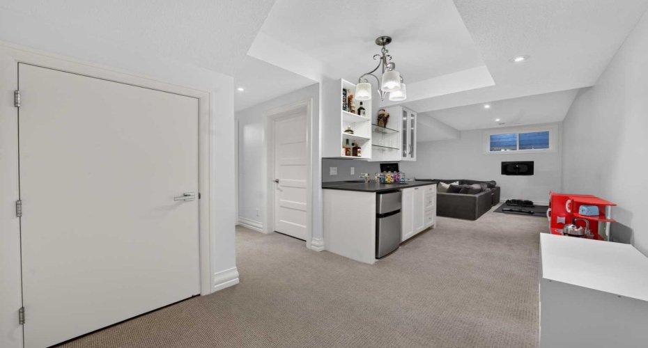 1732 49 Avenue, Calgary, Alberta T2T 2T9, 4 Bedroom Bedrooms, 0 ,4 BathroomBathrooms,Residential,For Sale,49,0,A2326794