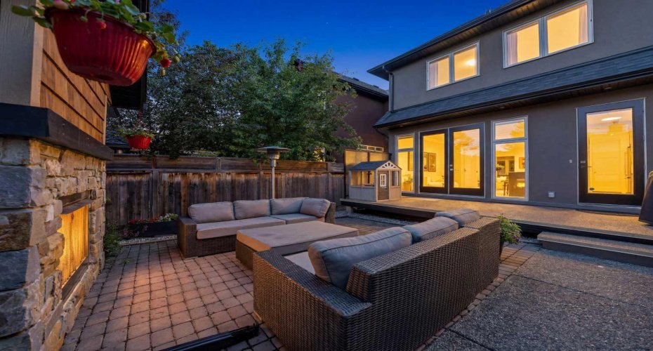 1732 49 Avenue, Calgary, Alberta T2T 2T9, 4 Bedroom Bedrooms, 0 ,4 BathroomBathrooms,Residential,For Sale,49,0,A2326794