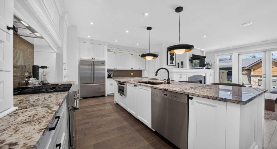 1732 49 Avenue, Calgary, Alberta T2T 2T9, 4 Bedroom Bedrooms, 0 ,4 BathroomBathrooms,Residential,For Sale,49,0,A2326794
