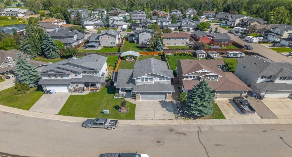 759 Stonehaven Drive, Carstairs, Alberta T0M 0N0, 3 Bedroom Bedrooms, 0 ,3 BathroomBathrooms,Residential,For Sale,Stonehaven,0,A2326799