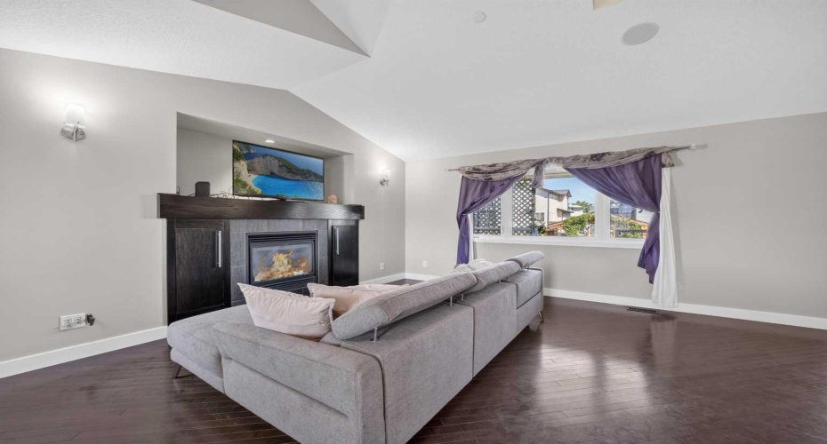 759 Stonehaven Drive, Carstairs, Alberta T0M 0N0, 3 Bedroom Bedrooms, 0 ,3 BathroomBathrooms,Residential,For Sale,Stonehaven,0,A2326799