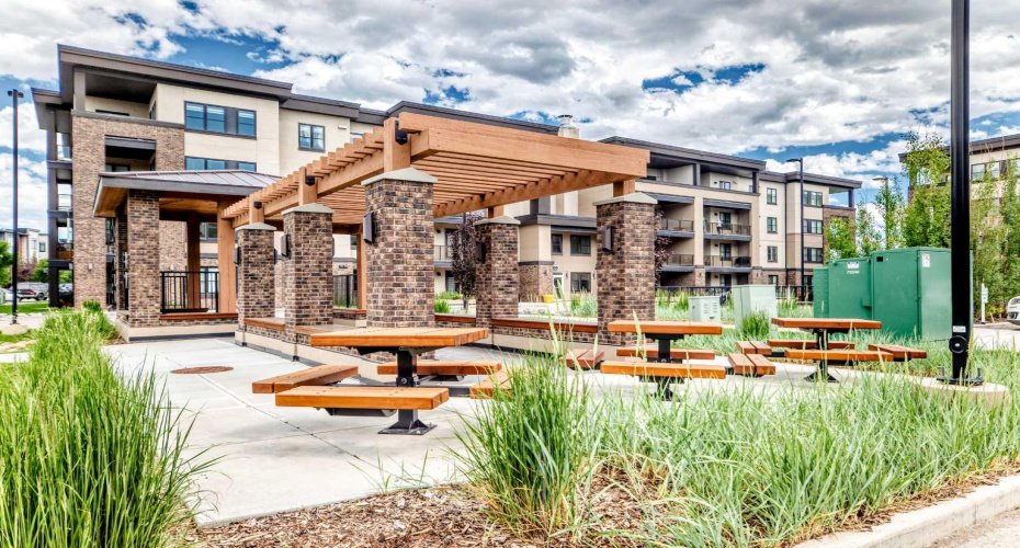 80 Greenbriar Place, Calgary, Alberta T3B 6J4, 1 Bedroom Bedrooms, 0 ,1 BathroomBathrooms,Residential,For Sale,Greenbriar,0,A2326828