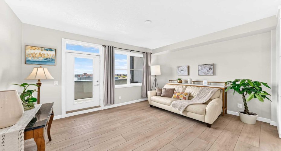 80 Greenbriar Place, Calgary, Alberta T3B 6J4, 1 Bedroom Bedrooms, 0 ,1 BathroomBathrooms,Residential,For Sale,Greenbriar,0,A2326828