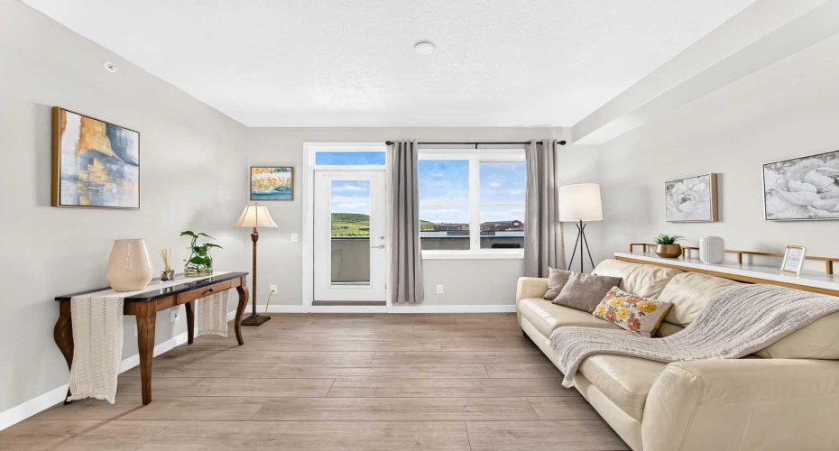 80 Greenbriar Place, Calgary, Alberta T3B 6J4, 1 Bedroom Bedrooms, 0 ,1 BathroomBathrooms,Residential,For Sale,Greenbriar,0,A2326828