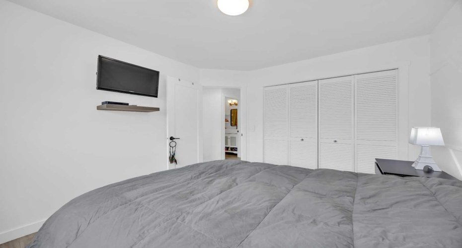 Double closets in primary bedroom