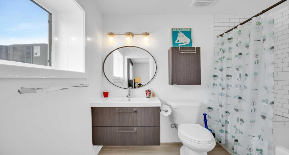 Full basement bathroom