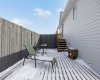 Private side yard deck