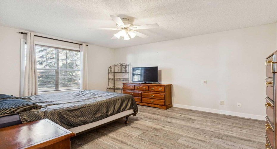 7171 Coach Hill Road, Calgary, Alberta T3H 3R7, 2 Bedroom Bedrooms, 0 ,2 BathroomBathrooms,Residential,For Sale,Coach Hill,0,A2326921