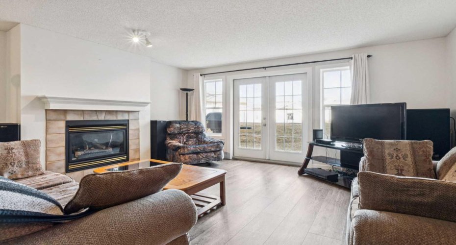 7171 Coach Hill Road, Calgary, Alberta T3H 3R7, 2 Bedroom Bedrooms, 0 ,2 BathroomBathrooms,Residential,For Sale,Coach Hill,0,A2326921