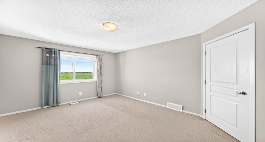 277 Saddlecrest Way, Calgary, Alberta T3J5N3, 4 Bedroom Bedrooms, 0 ,4 BathroomBathrooms,Residential,For Sale,Saddlecrest,0,A2326945