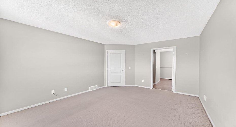 277 Saddlecrest Way, Calgary, Alberta T3J5N3, 4 Bedroom Bedrooms, 0 ,4 BathroomBathrooms,Residential,For Sale,Saddlecrest,0,A2326945