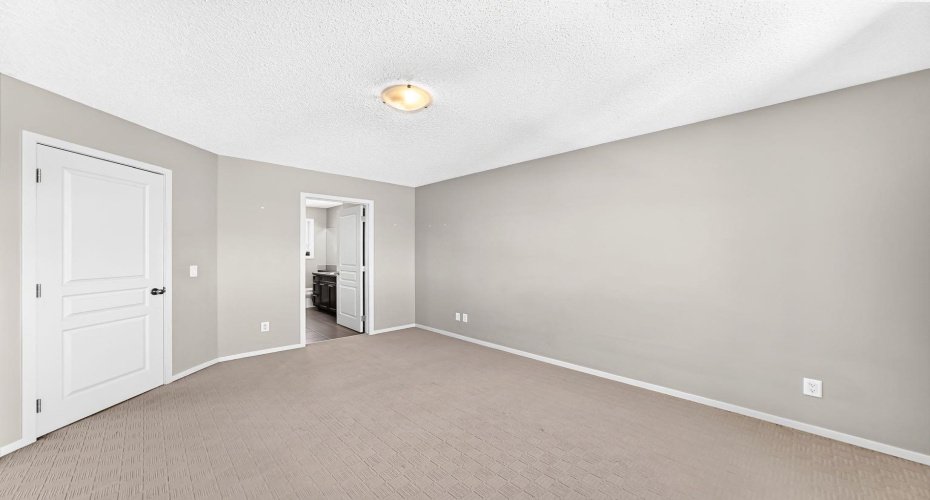 277 Saddlecrest Way, Calgary, Alberta T3J5N3, 4 Bedroom Bedrooms, 0 ,4 BathroomBathrooms,Residential,For Sale,Saddlecrest,0,A2326945