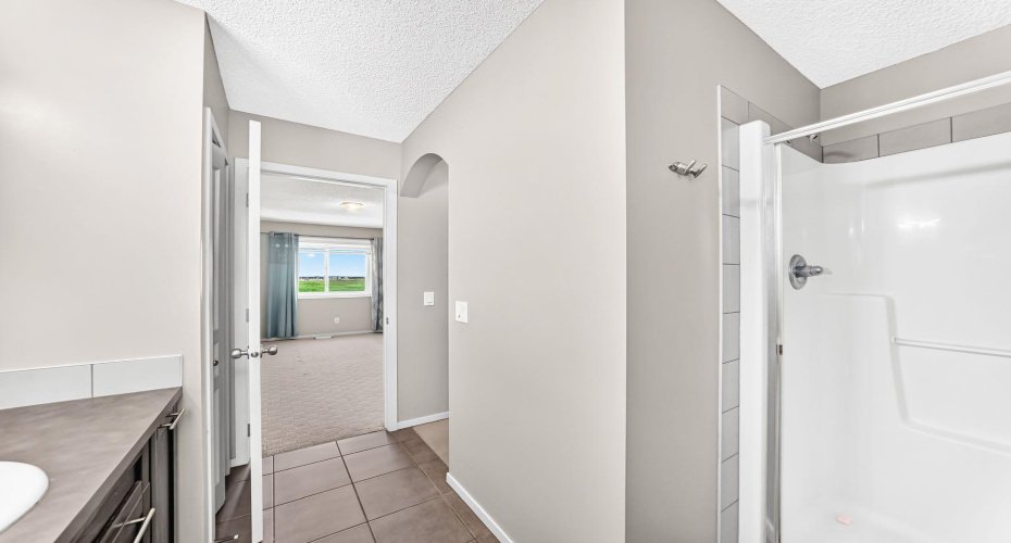 277 Saddlecrest Way, Calgary, Alberta T3J5N3, 4 Bedroom Bedrooms, 0 ,4 BathroomBathrooms,Residential,For Sale,Saddlecrest,0,A2326945