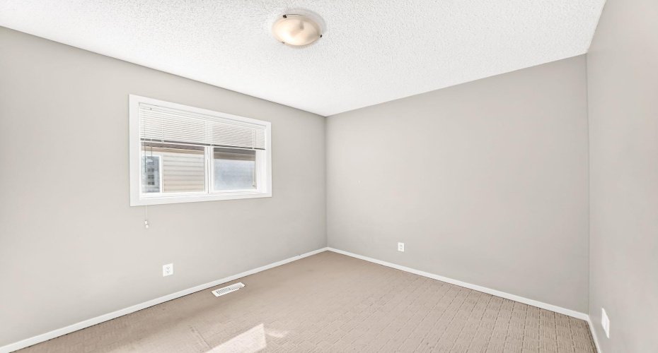 277 Saddlecrest Way, Calgary, Alberta T3J5N3, 4 Bedroom Bedrooms, 0 ,4 BathroomBathrooms,Residential,For Sale,Saddlecrest,0,A2326945