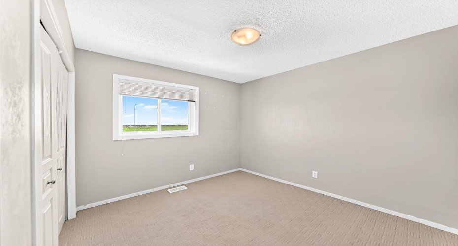 277 Saddlecrest Way, Calgary, Alberta T3J5N3, 4 Bedroom Bedrooms, 0 ,4 BathroomBathrooms,Residential,For Sale,Saddlecrest,0,A2326945