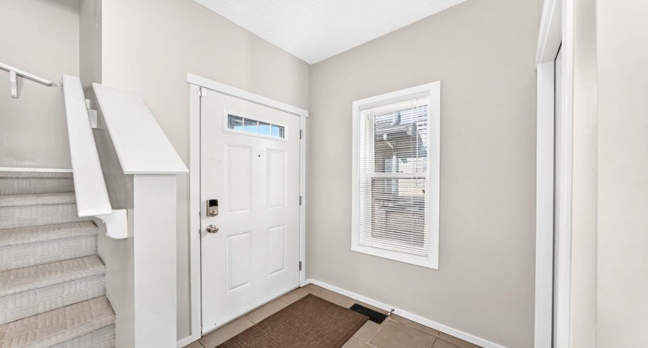 277 Saddlecrest Way, Calgary, Alberta T3J5N3, 4 Bedroom Bedrooms, 0 ,4 BathroomBathrooms,Residential,For Sale,Saddlecrest,0,A2326945