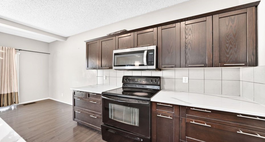 277 Saddlecrest Way, Calgary, Alberta T3J5N3, 4 Bedroom Bedrooms, 0 ,4 BathroomBathrooms,Residential,For Sale,Saddlecrest,0,A2326945