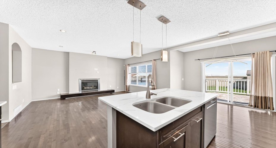 277 Saddlecrest Way, Calgary, Alberta T3J5N3, 4 Bedroom Bedrooms, 0 ,4 BathroomBathrooms,Residential,For Sale,Saddlecrest,0,A2326945