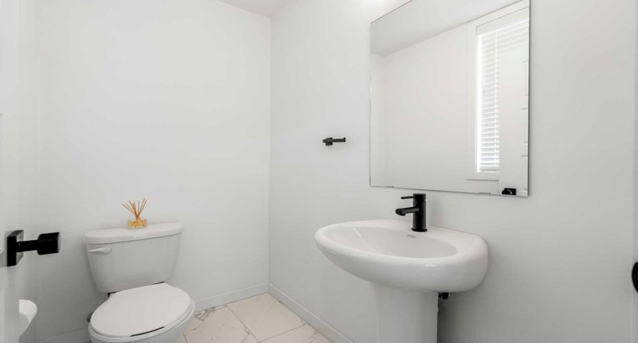 85 Walgrove Common, Calgary, Alberta T2X 4C2, 2 Bedroom Bedrooms, 0 ,3 BathroomBathrooms,Residential,For Sale,Walgrove,0,A2326973