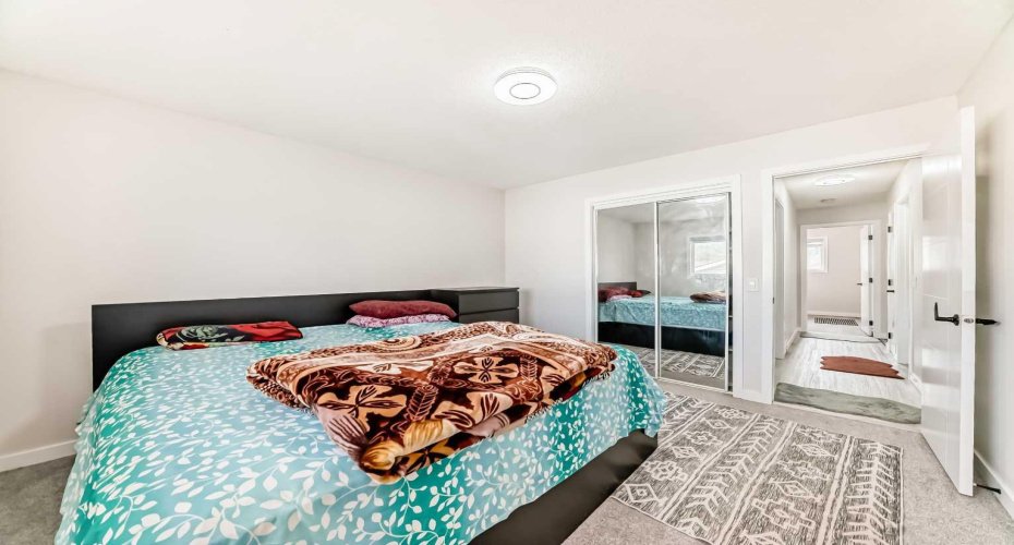 6712 23 Avenue, Calgary, Alberta T1Y1V4, 5 Bedroom Bedrooms, 0 ,3 BathroomBathrooms,Residential,For Sale,23,0,A2327055