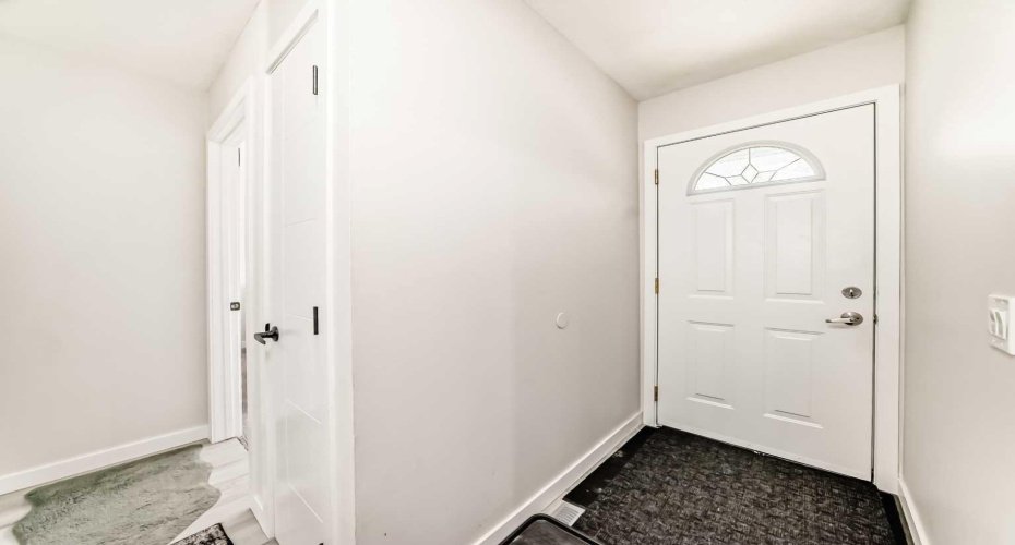 6712 23 Avenue, Calgary, Alberta T1Y1V4, 5 Bedroom Bedrooms, 0 ,3 BathroomBathrooms,Residential,For Sale,23,0,A2327055